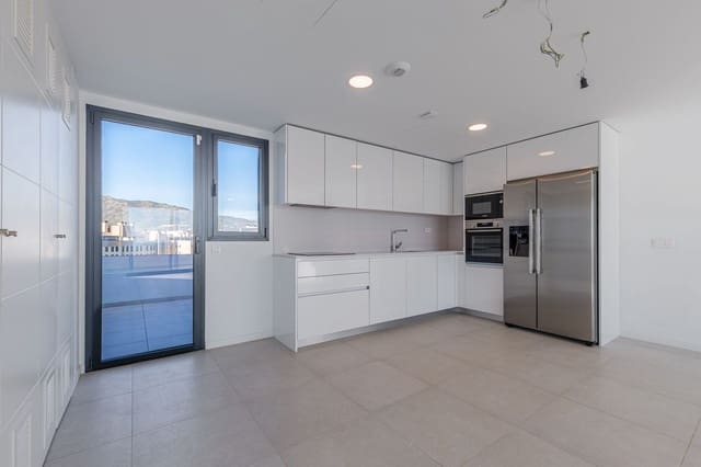 3 bedroom Penthouse for sale in Torremolinos with pool garage - € 1,590,000 (Ref: 9631865)