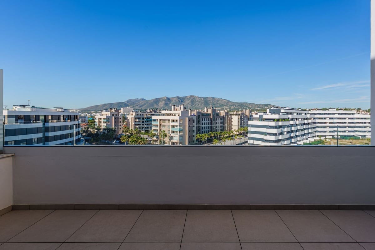3 bedroom Penthouse for sale in Torremolinos with pool garage - € 1,590,000 (Ref: 9631865)