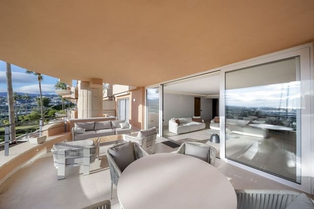 3 soverom Leilighet til salgs i Nueva Andalucia, Marbella med svømmebasseng garasje - € 1 650 000 (Ref: 9631866)