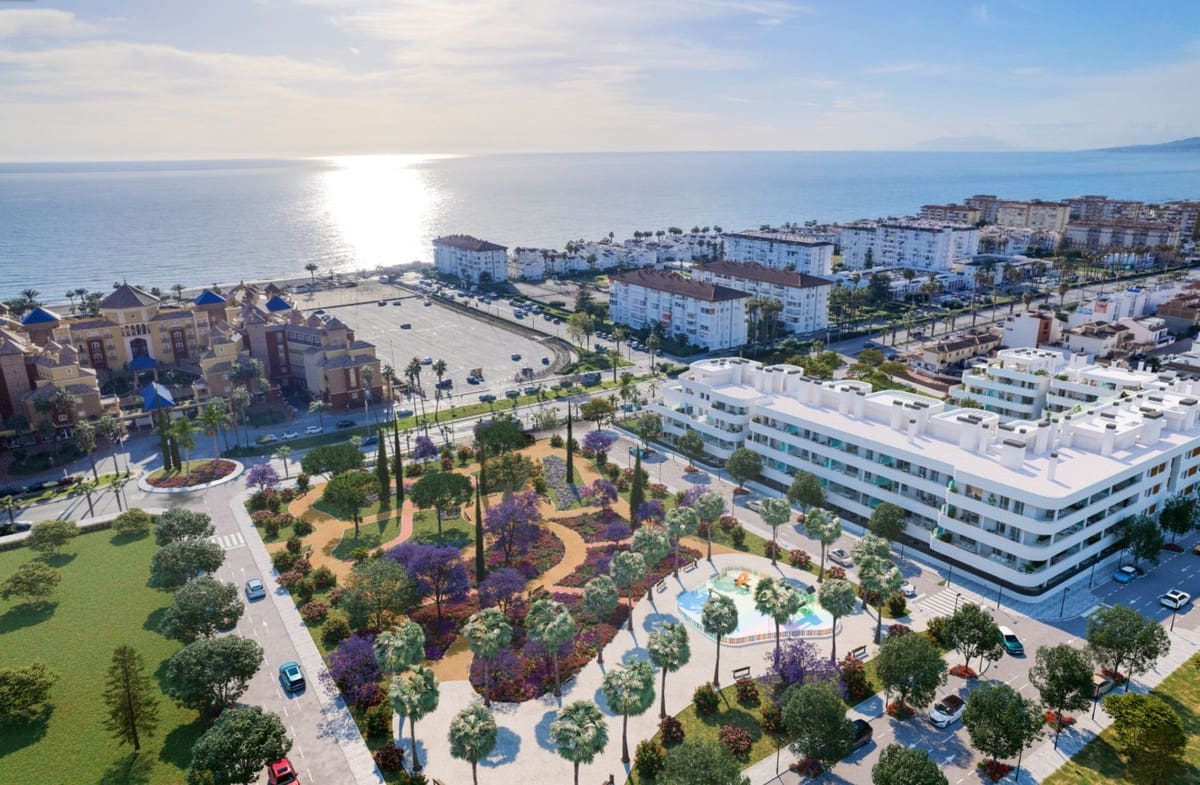 2 chambre Appartement à vendre à Torrox-Costa avec piscine garage - 318 000 € (Ref: 9638008)