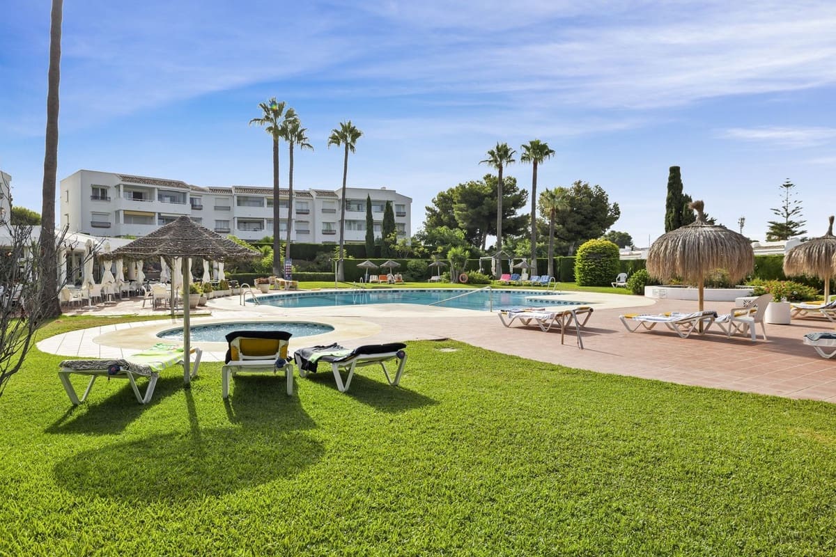 Apartamento de 2 habitaciones en Riviera del Sol en venta con piscina garaje - 350.000 € (Ref: 9643561)