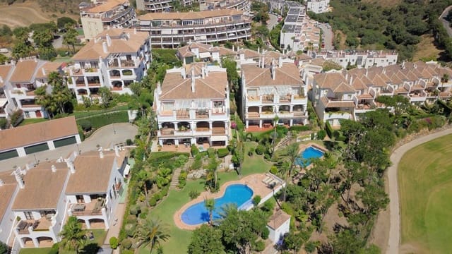 2 chambre Penthouse à vendre à Riviera del Sol, Mijas avec piscine garage - 469 000 € (Ref: 9645865)
