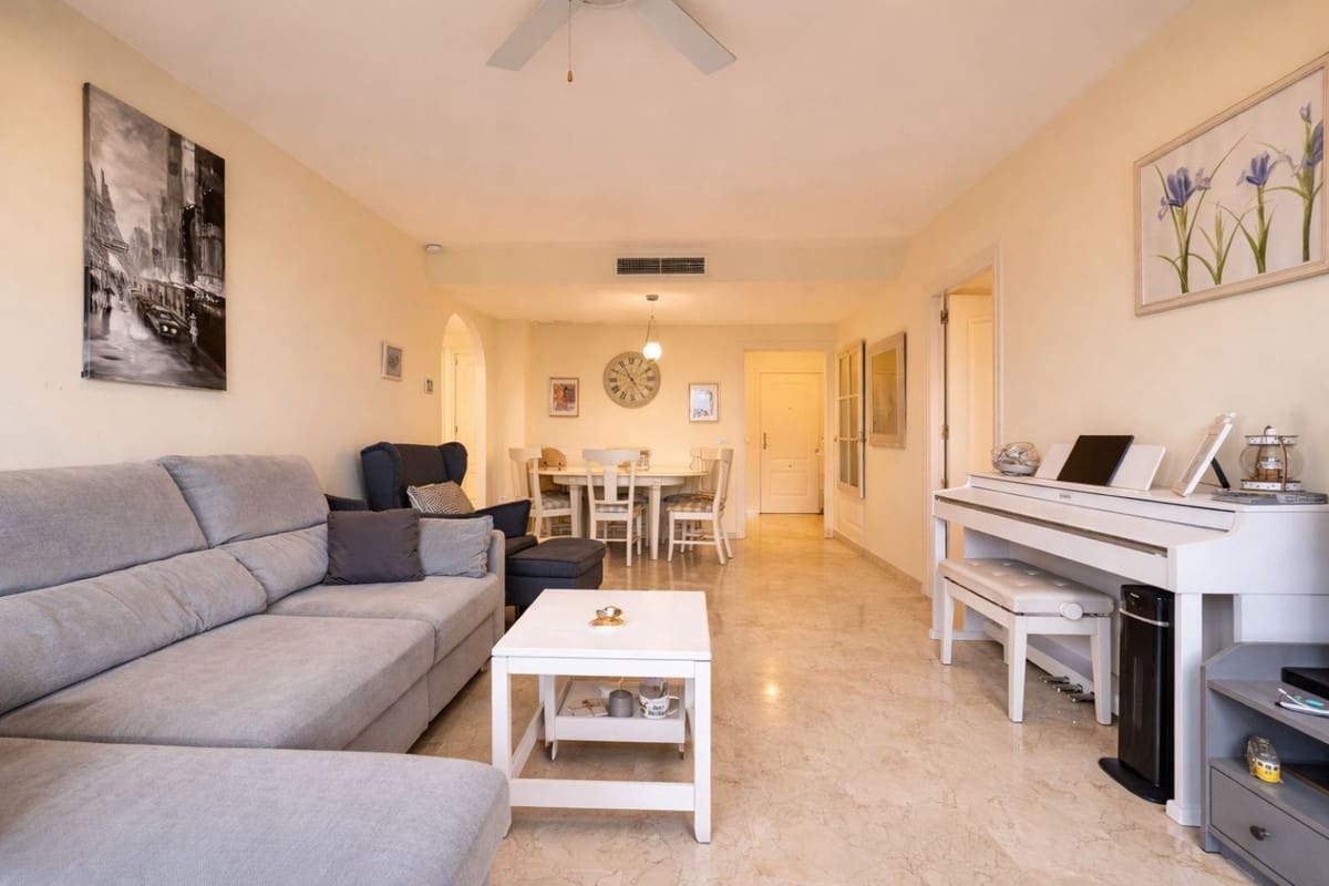 4 Zimmer Apartment zu verkaufen in Mijas Costa mit Pool Garage - 419.000 € (Ref: 9646077)