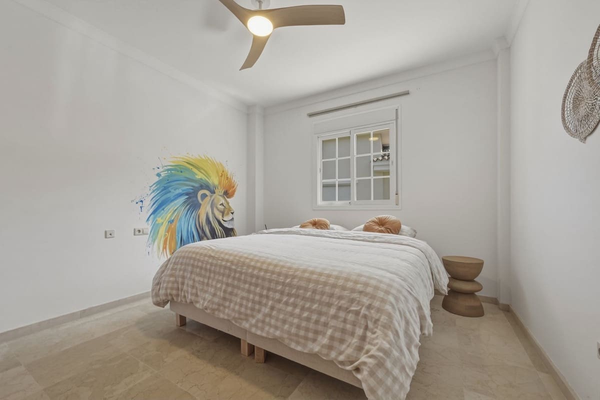 5 chambre Villa/Maison à vendre à La Cala Hills avec piscine garage - 810 000 € (Ref: 9646078)