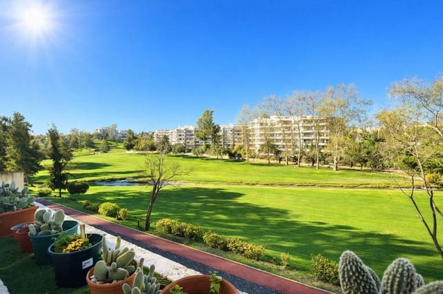 2 sypialnia Apartament na sprzedaż w Guadalmina Alta, Marbella z basenem garażem - 395 000 € (Ref: 9652434)