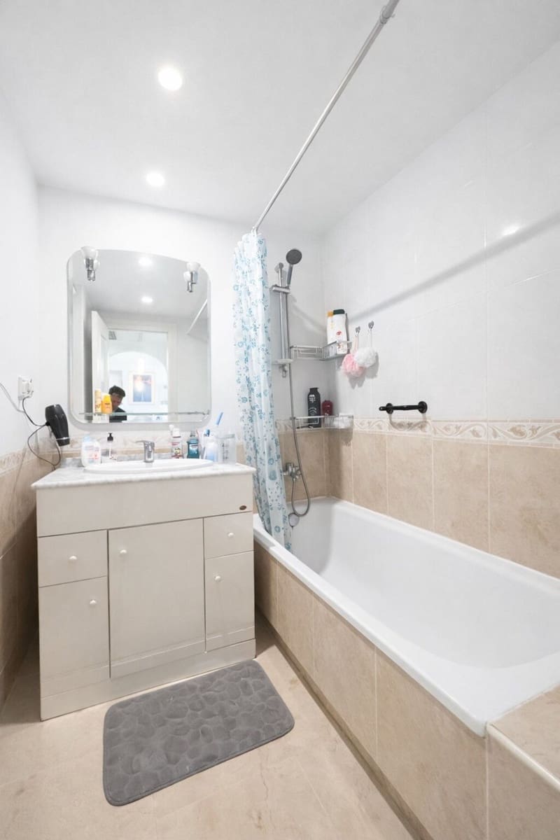 2 bedroom Apartment for sale in Guadalmina with pool garage - € 395,000 (Ref: 9652434)