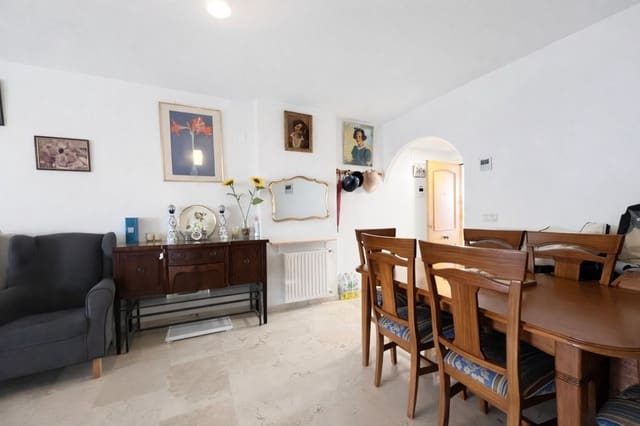 2 soverom Leilighet til salgs i Guadalmina Alta, Marbella med svømmebasseng garasje - € 395 000 (Ref: 9652434)