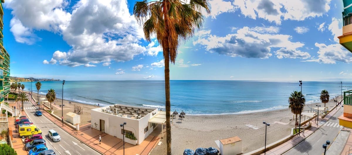 2 makuuhuone Huoneisto myytävänä paikassa Fuengirola mukana 
autotalli - 485 000 € (Ref: 9669434)