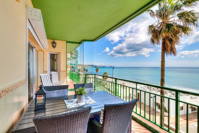 2 bedroom Apartment for sale in Fuengirola with garage - € 485,000 (Ref: 9669434)