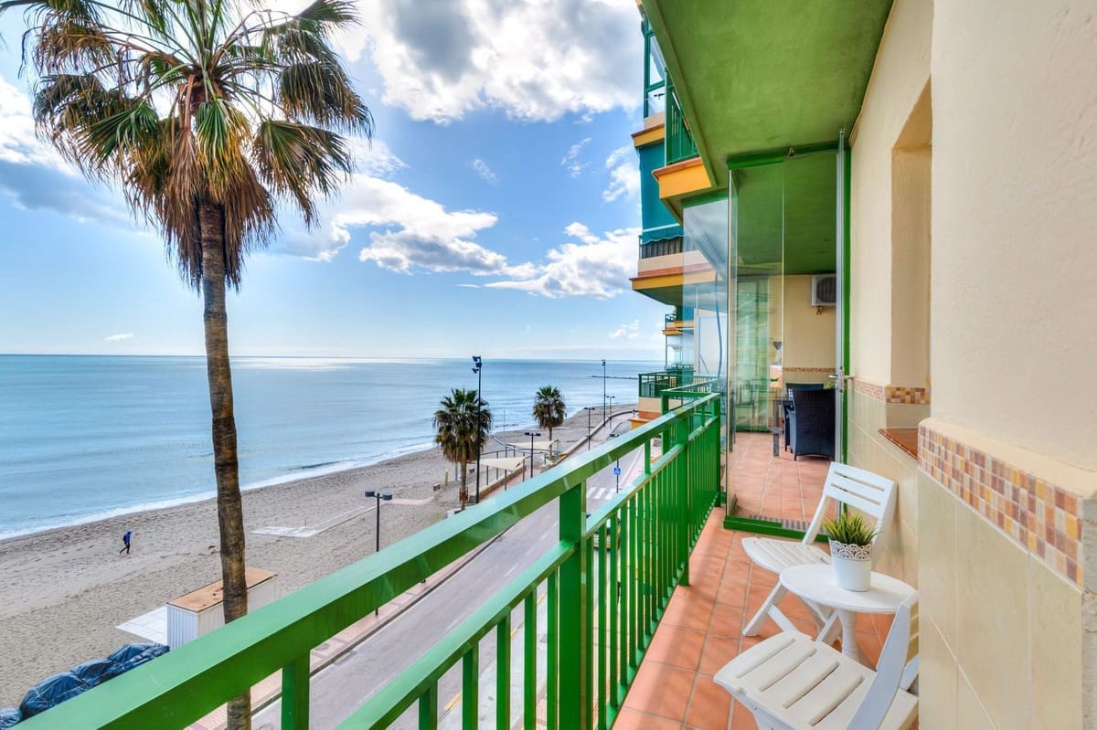 2 soveværelse Lejlighed til salg i Fuengirola med garage - € 485.000 (Ref: 9669434)