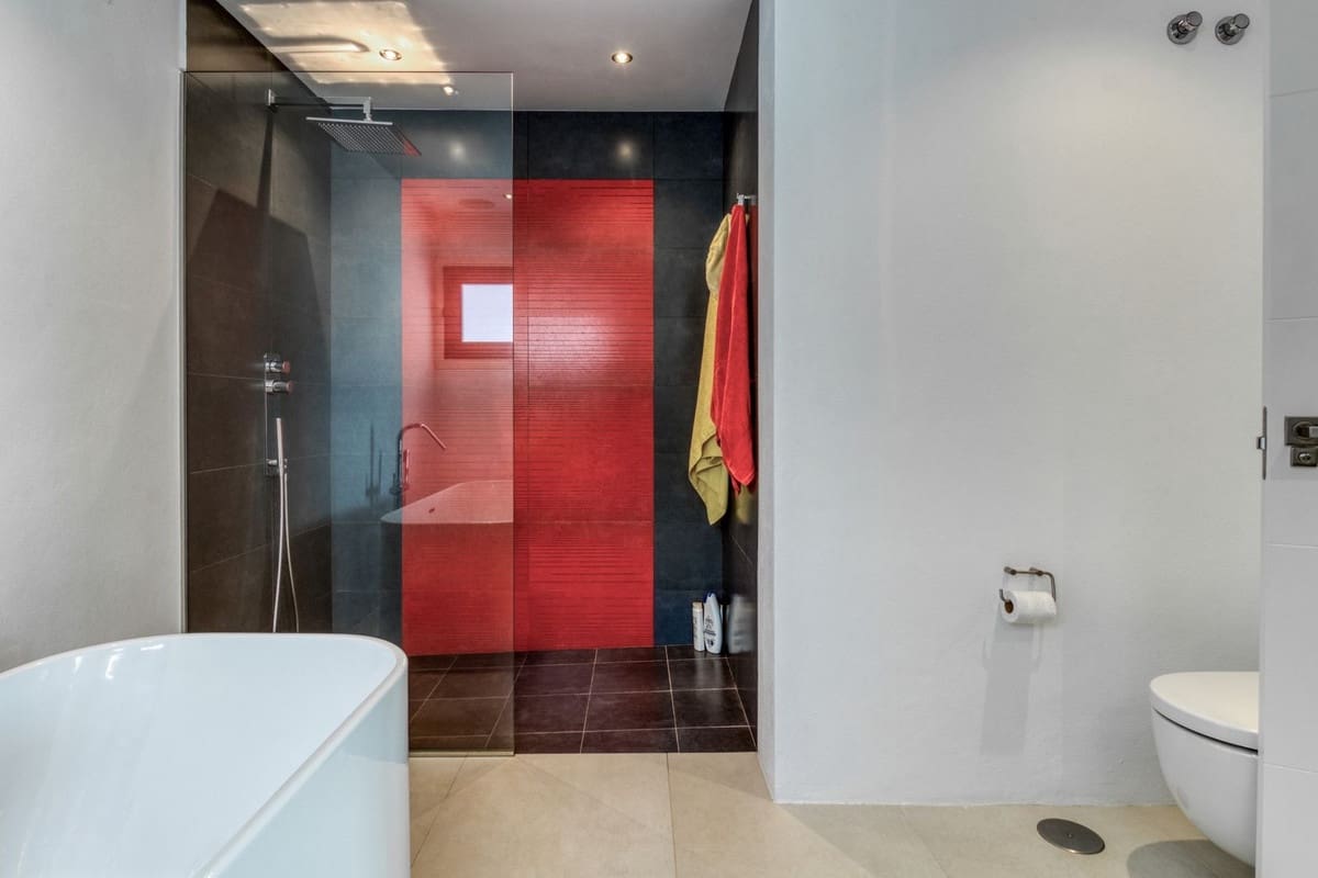 4 soveværelse Villa til salg i La Cala de Mijas med swimmingpool garage - € 2.395.000 (Ref: 9672187)