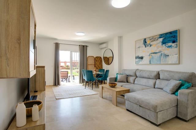 2 sovrum Lägenhet till salu i Estepona med pool garage - 399 000 € (Ref: 9674789)