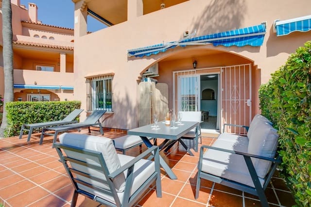 2 sovrum Lägenhet till salu i Estepona med pool garage - 399 000 € (Ref: 9674789)