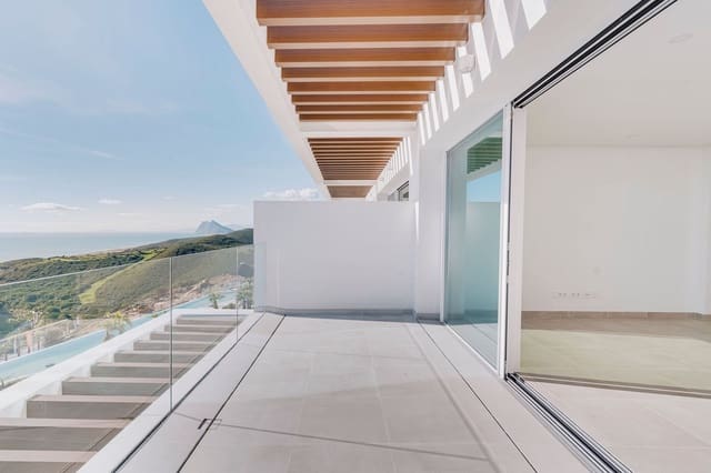 2 quarto Apartamento para venda em La Alcaidesa com piscina garagem - 525 000 € (Ref: 9687434)