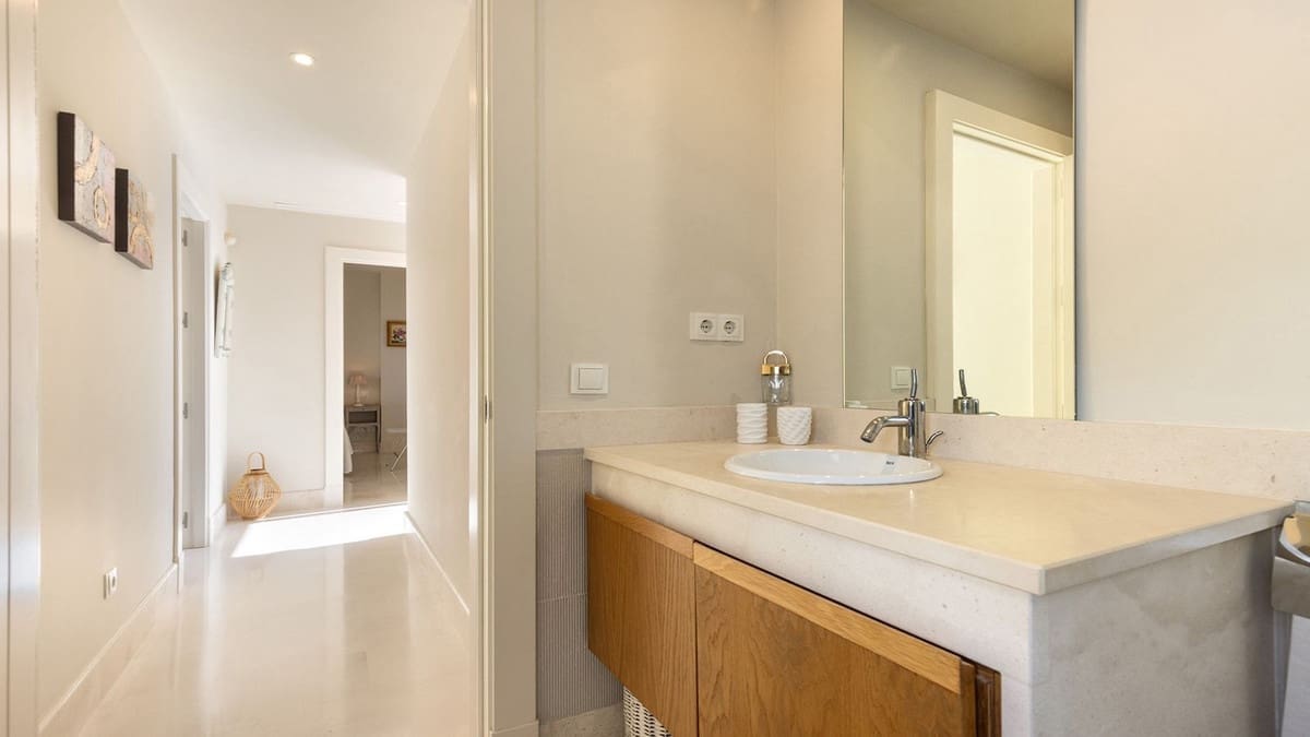 3 quarto Penthouse para venda em Bahia de Casares com piscina garagem - 650 000 € (Ref: 9687559)