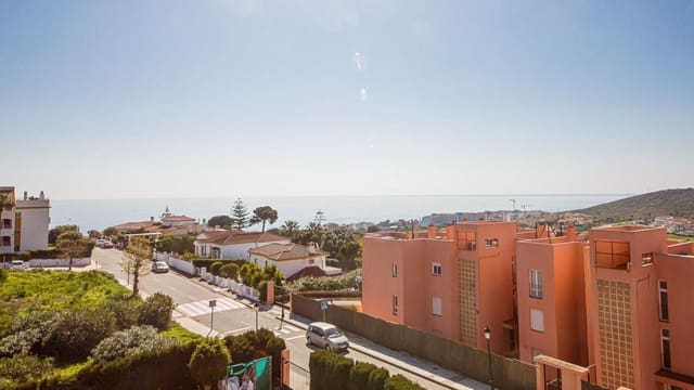 2 slaapkamer Appartement te koop in La Duquesa / Puerto de la Duquesa, Manilva met zwembad garage - € 229.000 (Ref: 9688502)