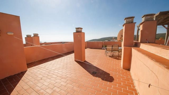 2 slaapkamer Appartement te koop in La Duquesa / Puerto de la Duquesa, Manilva met zwembad garage - € 229.000 (Ref: 9688502)