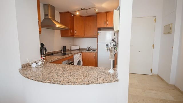 2 sovrum Lägenhet till salu i La Duquesa / Puerto de la Duquesa, Manilva med pool garage - 229 000 € (Ref: 9688502)