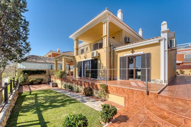 Chalet de 5 habitaciones en Guadalmina Alta, Marbella en venta con piscina garaje - 1.580.000 € (Ref: 9688505)