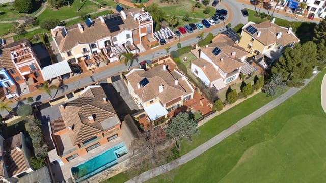 5 soverom Villa til salgs i Guadalmina Alta, Marbella med svømmebasseng garasje - € 1 580 000 (Ref: 9688505)