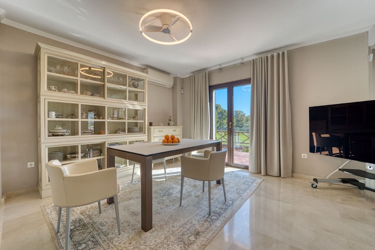 5 sypialnia Willa na sprzedaż w Guadalmina z basenem garażem - 1 580 000 € (Ref: 9688505)