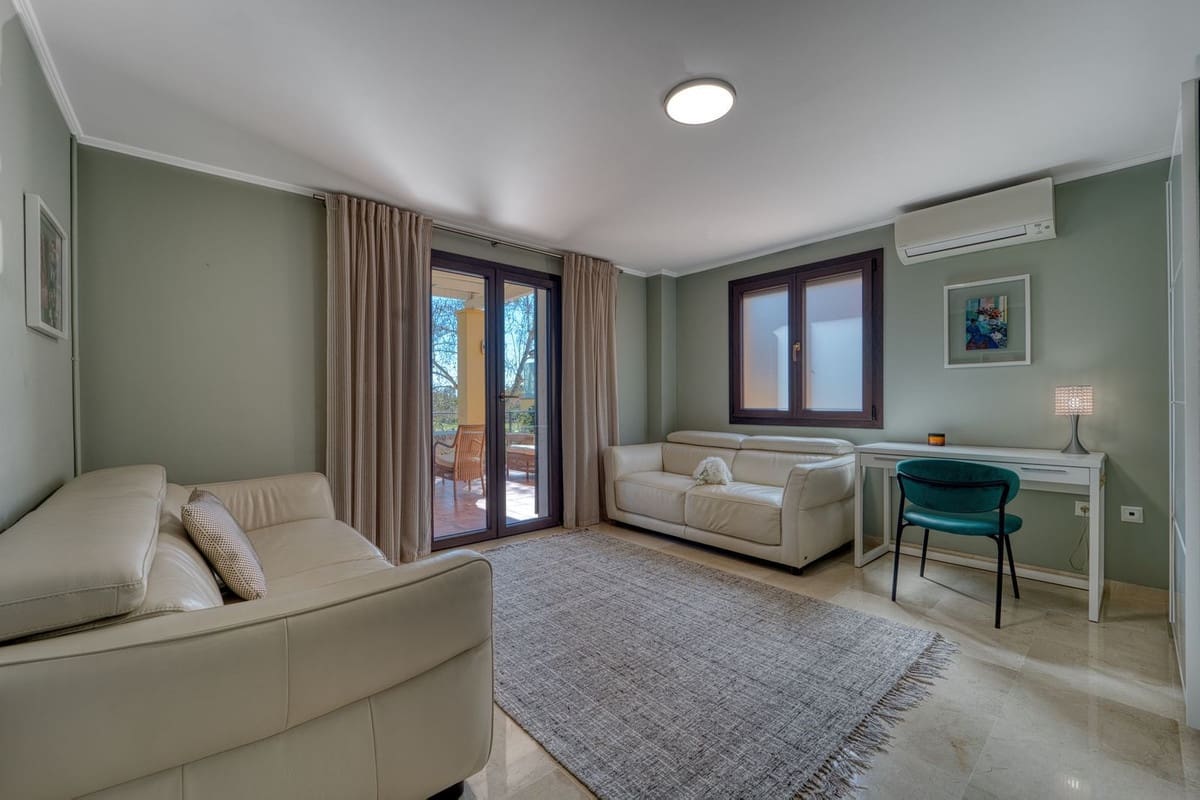 5 sypialnia Willa na sprzedaż w Guadalmina z basenem garażem - 1 580 000 € (Ref: 9688505)