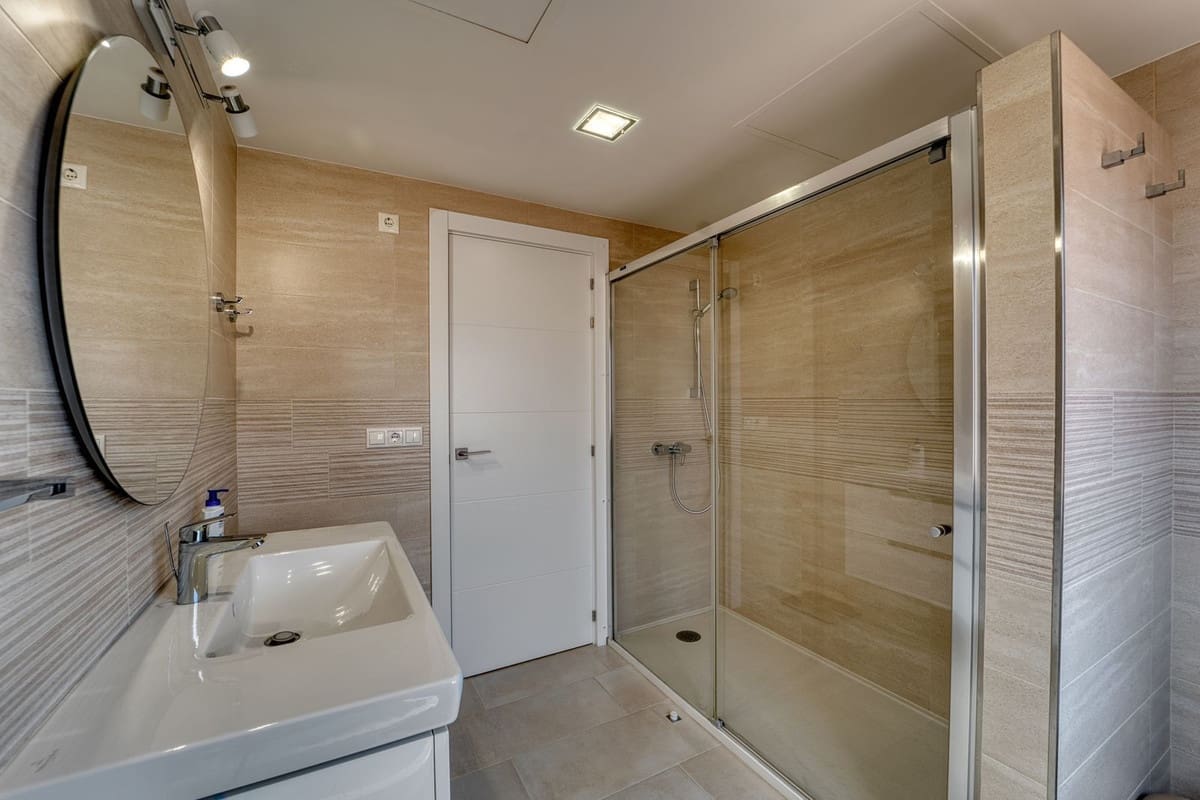 5 sypialnia Willa na sprzedaż w Guadalmina z basenem garażem - 1 580 000 € (Ref: 9688505)