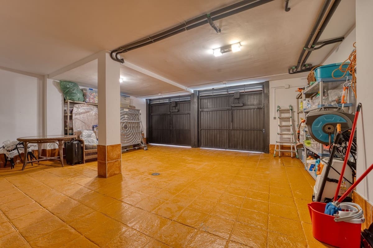 5 sypialnia Willa na sprzedaż w Guadalmina z basenem garażem - 1 580 000 € (Ref: 9688505)