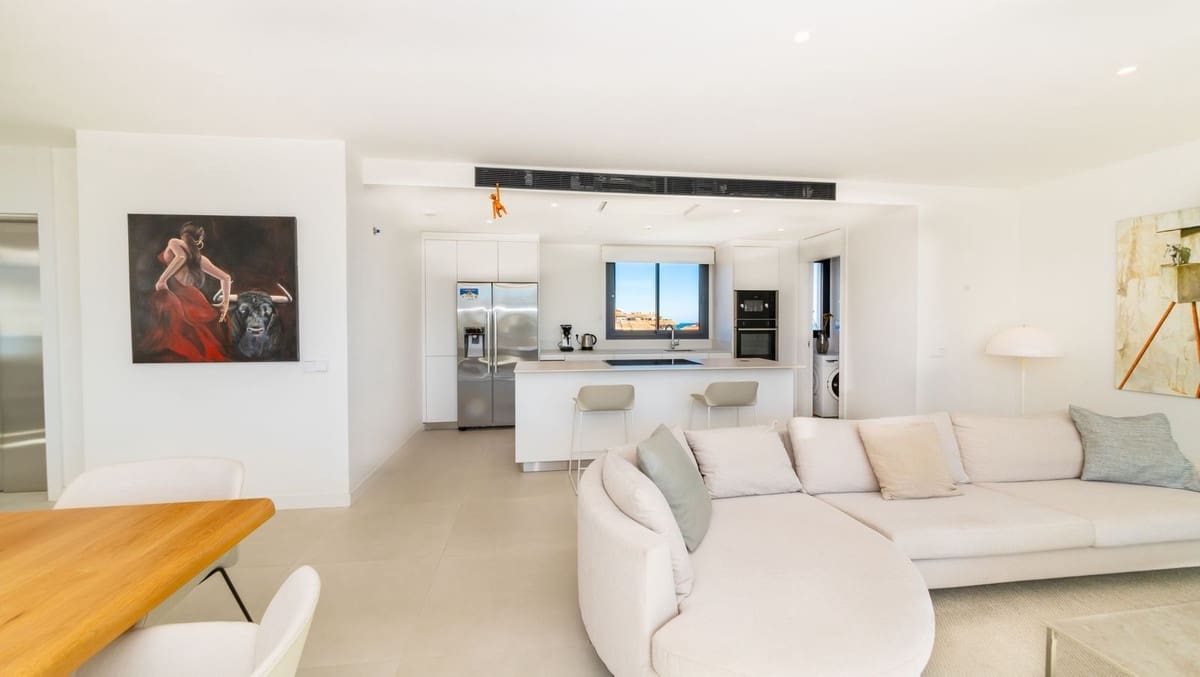 3 soverom Penthouse til salgs i Fuengirola med svømmebasseng garasje - € 925 000 (Ref: 9699292)