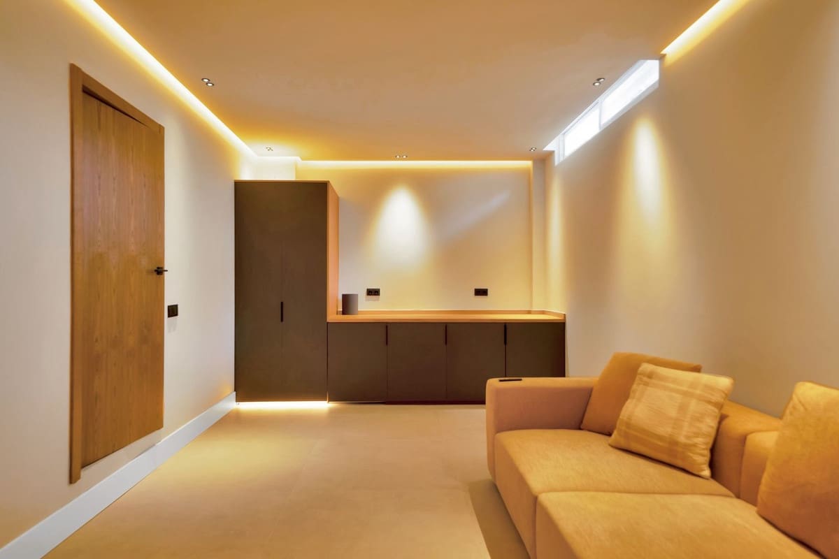4 bedroom Townhouse for sale in Puerto Banus with pool garage - € 1,350,000 (Ref: 9699891)