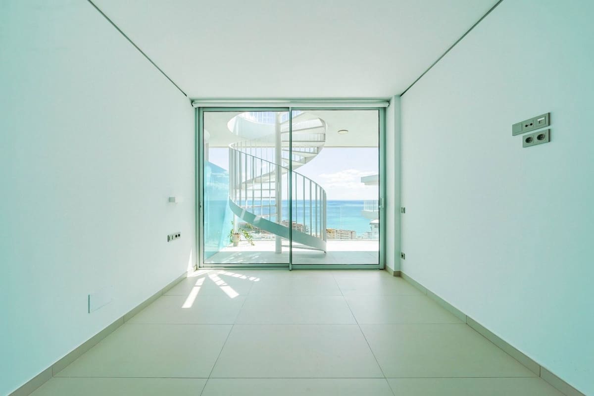 2 sovrum Lägenhet till salu i Fuengirola med pool garage - 775 000 € (Ref: 9729490)