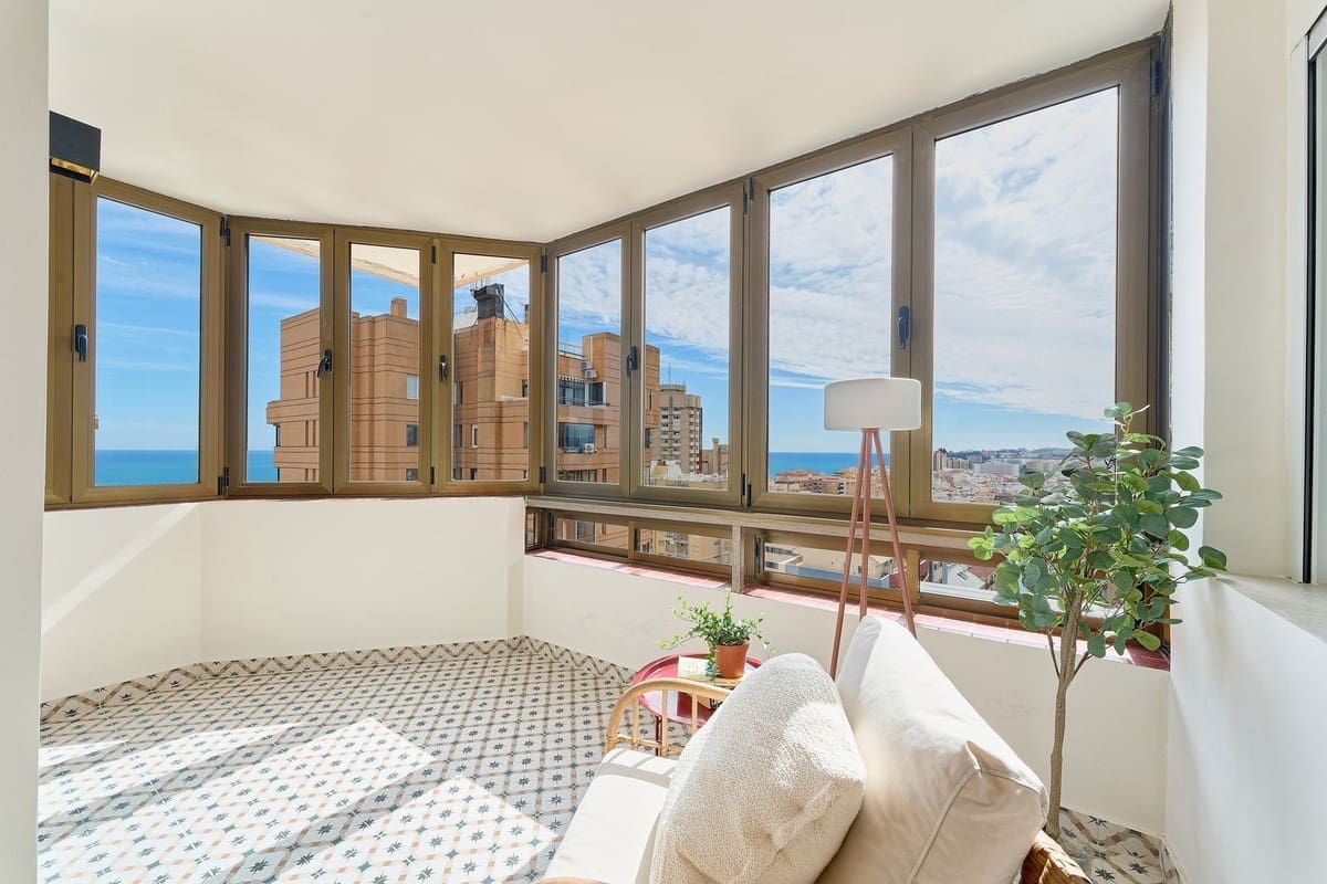 1 soveværelse Lejlighed til salg i Fuengirola med swimmingpool - € 315.000 (Ref: 9729493)