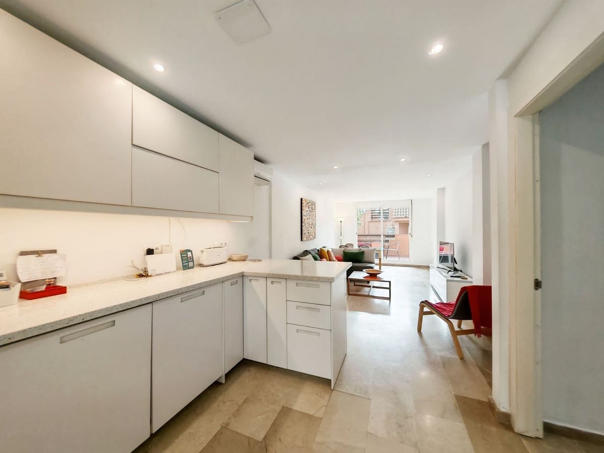 3 chambre Appartement à vendre à Bahia de Casares avec piscine garage - 290 000 € (Ref: 9729494)