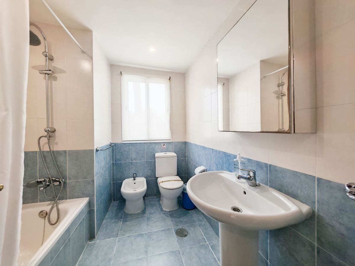 3 chambre Appartement à vendre à Bahia de Casares avec piscine garage - 290 000 € (Ref: 9729494)