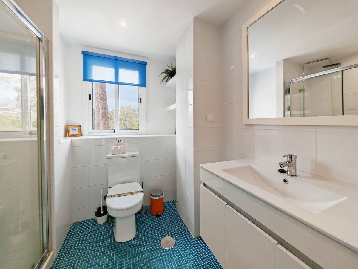 3 chambre Appartement à vendre à Bahia de Casares avec piscine garage - 290 000 € (Ref: 9729494)