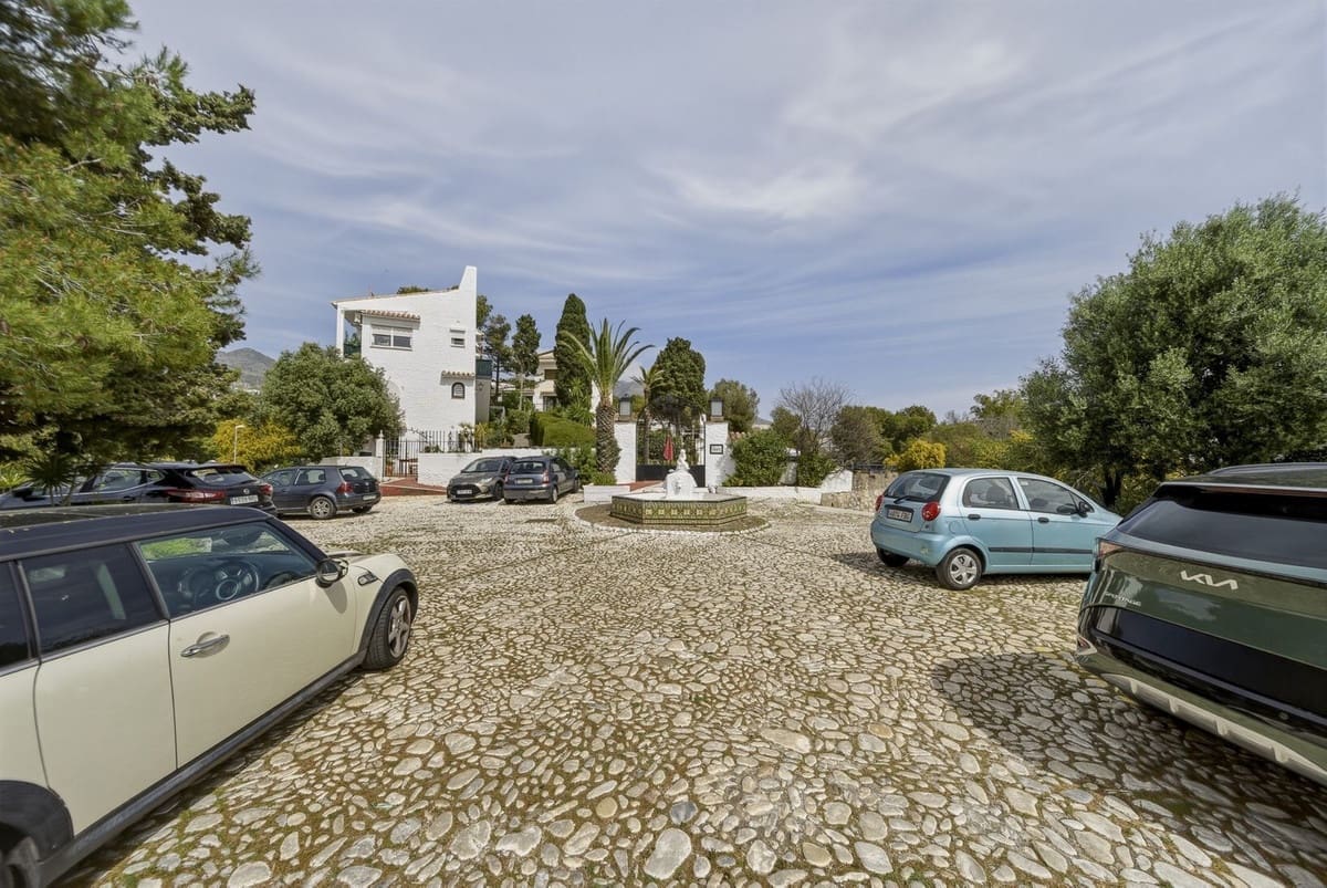 1 makuuhuone Huoneisto myytävänä paikassa Torremuelle mukana uima-altaan 
autotalli - 275 000 € (Ref: 9729495)