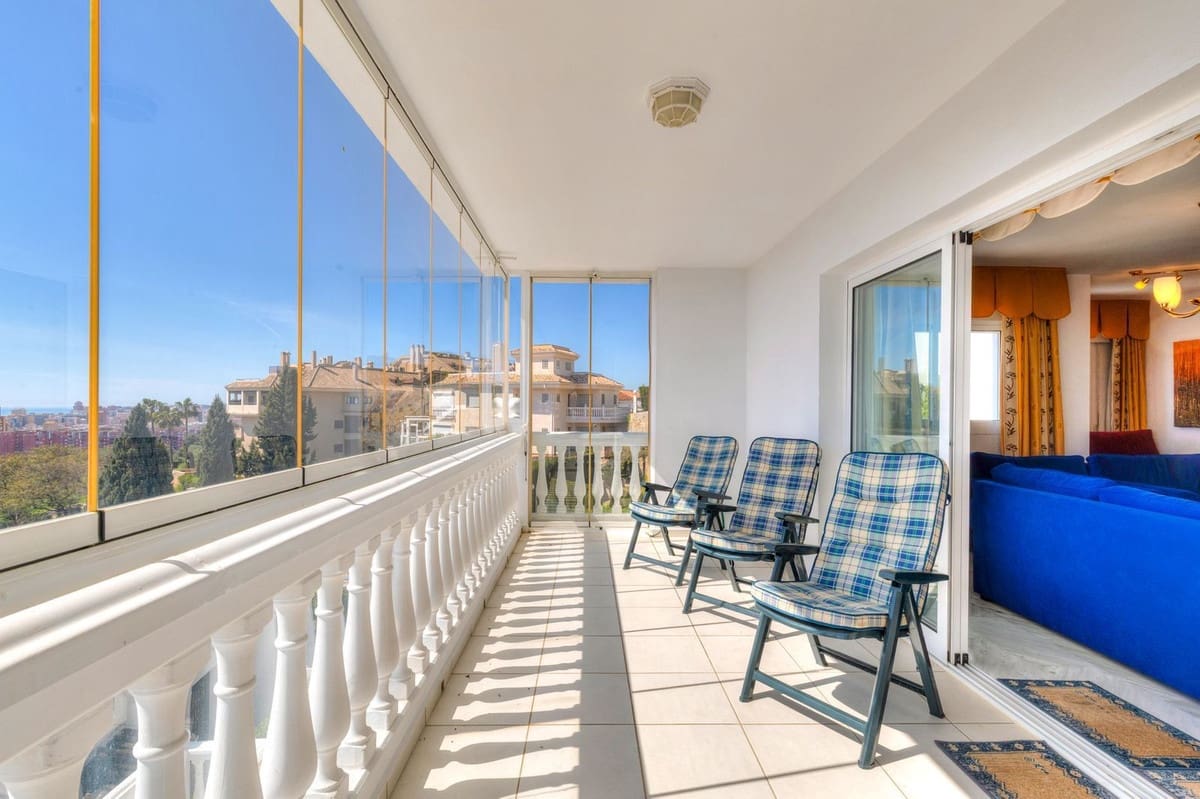 2 slaapkamer Penthouse te koop in Fuengirola met zwembad garage - € 550.000 (Ref: 9761446)