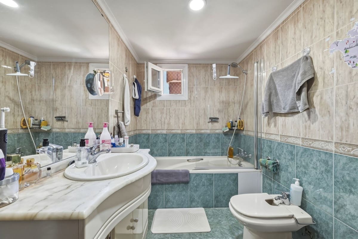 2 slaapkamer Penthouse te koop in Fuengirola met garage - € 810.000 (Ref: 9761528)