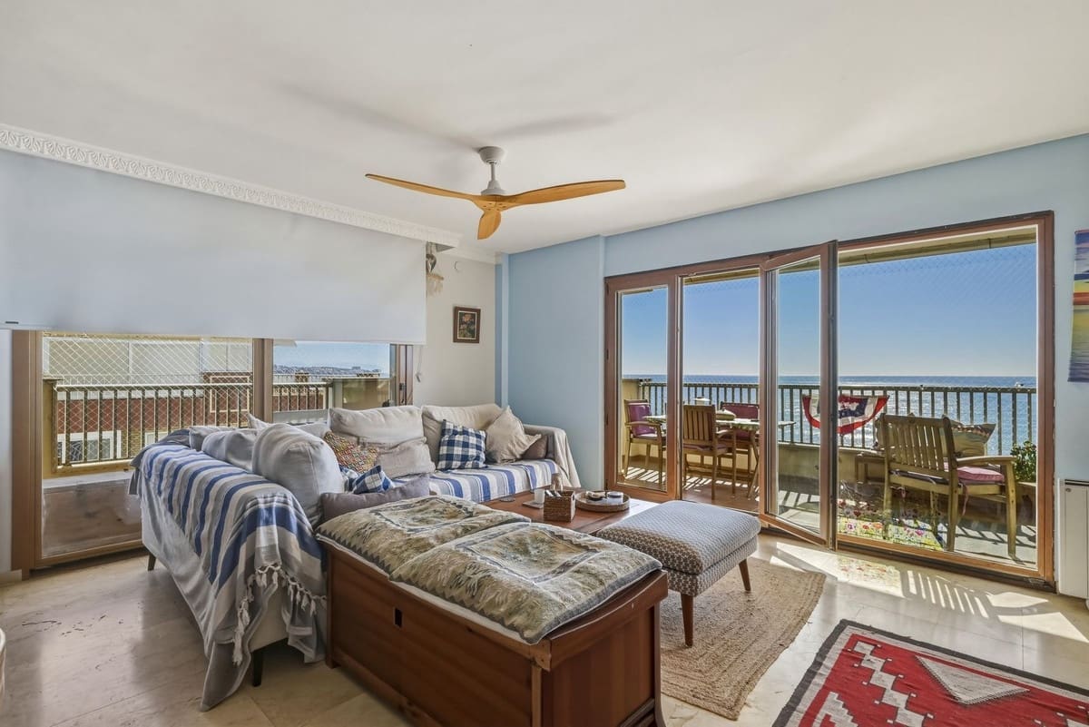 2 bedroom Penthouse for sale in Fuengirola with garage - € 810,000 (Ref: 9761528)