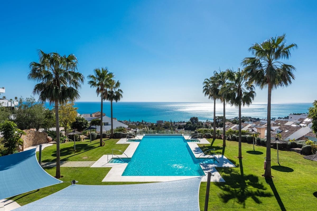 4 chambre Villa/Maison à vendre à Benalmadena avec piscine garage - 1 149 000 € (Ref: 9772047)