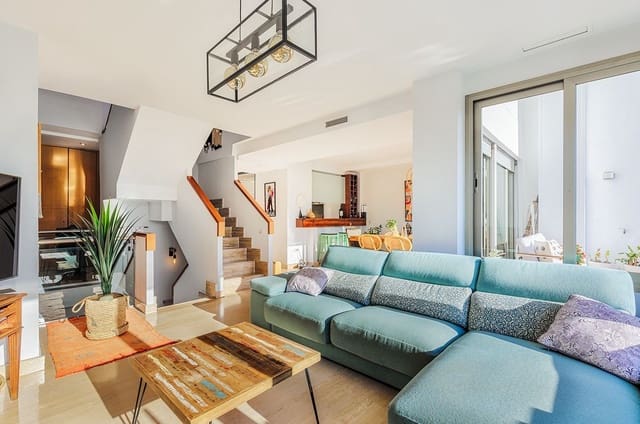 3 bedroom Apartment for sale in Mijas Costa, Mijas with pool garage - € 525,000 (Ref: 9772048)