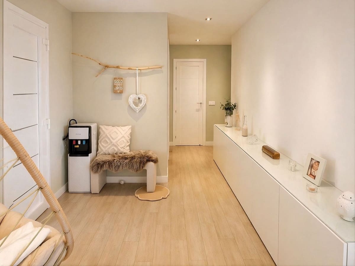 3 soveværelse Villa til salg i Manilva med swimmingpool garage - € 650.000 (Ref: 9782373)