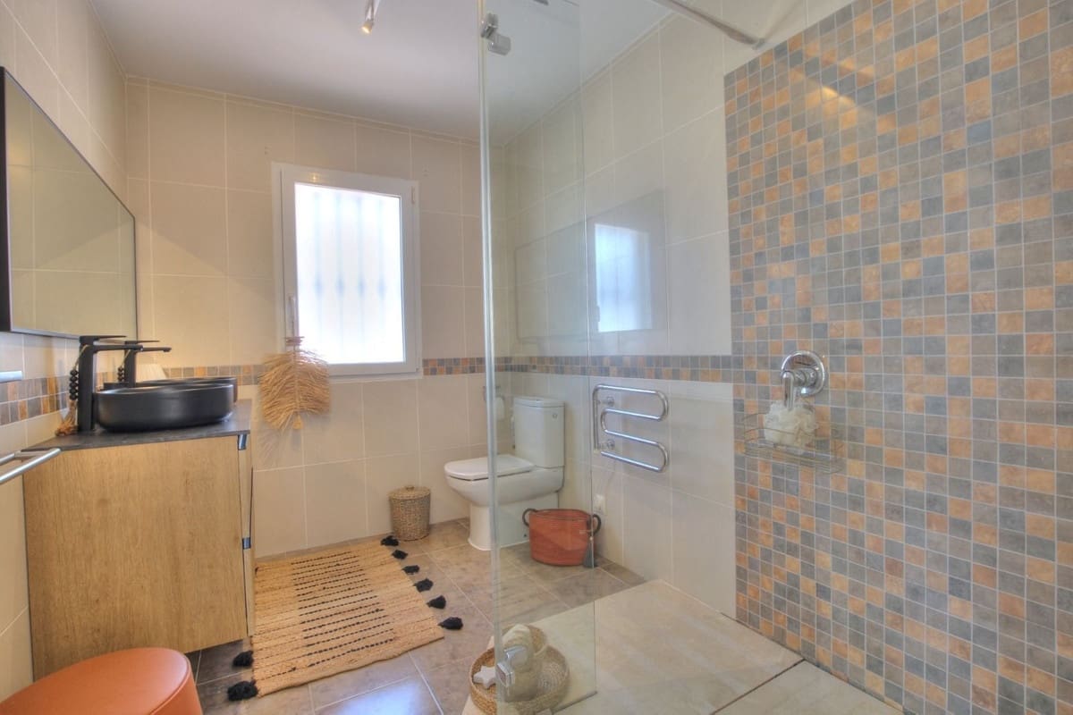 2 camera da letto Villetta Bifamiliare in vendita in Mijas Costa con piscina garage - 695.000 € (Rif: 9787923)