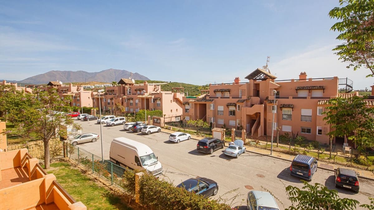 2 Zimmer Apartment zu verkaufen in Bahia de Casares mit Pool Garage - 229.000 € (Ref: 9793215)