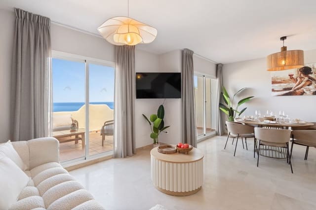 Apartamento de 3 habitaciones en Bahia de Casares, Casares en venta con piscina garaje - 410.000 € (Ref: 9798404)