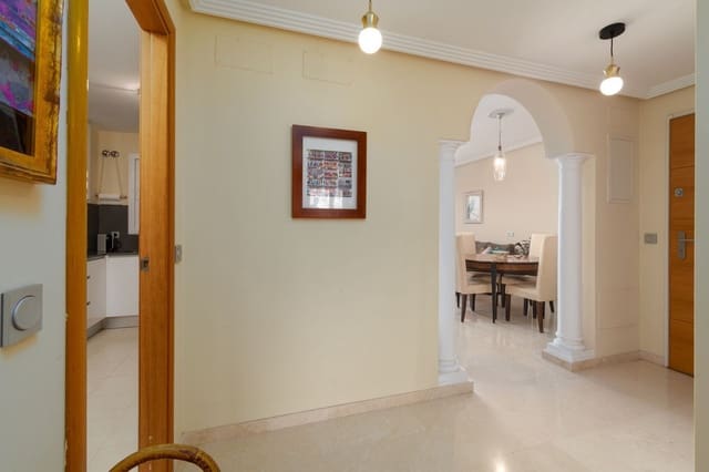 2 bedroom Apartment for sale in La Duquesa / Puerto de la Duquesa, Manilva with pool garage - € 280,000 (Ref: 9805612)