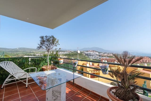 2 bedroom Apartment for sale in La Duquesa / Puerto de la Duquesa, Manilva with pool garage - € 280,000 (Ref: 9805612)