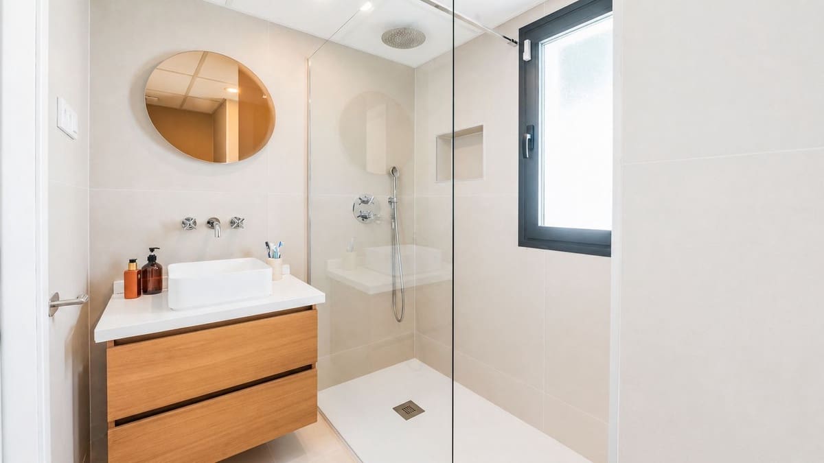 4 makuuhuone Huvila myytävänä paikassa Benalmadena mukana uima-altaan 
autotalli - 1 450 000 € (Ref: 9805613)