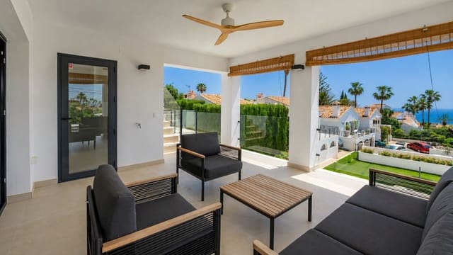 4 makuuhuone Huvila myytävänä paikassa Benalmádena mukana uima-altaan 
autotalli - 1 450 000 € (Ref: 9805613)