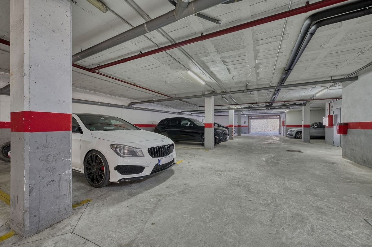 2 bedroom Apartment for sale in Riviera del Sol with pool garage - € 295,000 (Ref: 9809465)